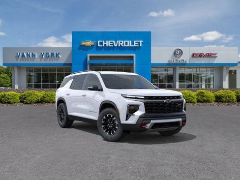 New 2026 Chevrolet Traverse Z71 w/ Enhanced Driving Package image 1