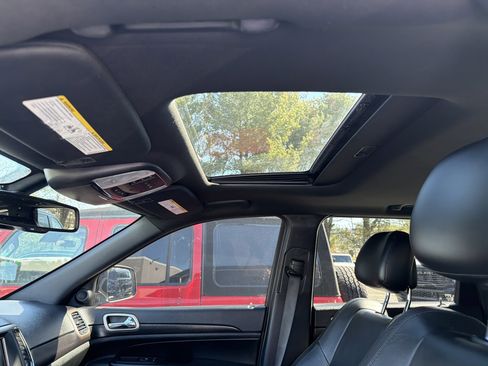 Used 2014 Jeep Grand Cherokee Altitude image 15