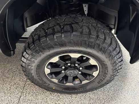 Used 2017 RAM 2500 Power Wagon w/ Luxury Group AWD/4WD image 27