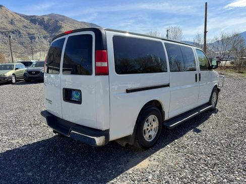 Used 2014 Chevrolet Express 1500 LT w/ LT Preferred Equipment Group AWD/4WD image 38