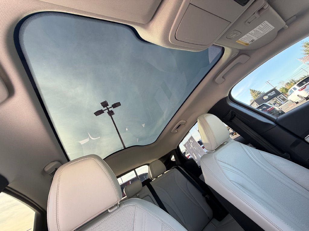 Used 2023 Ford Mustang Mach-E Premium RWD image 28