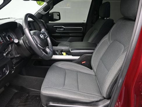 Used 2022 RAM 1500 Big Horn AWD/4WD image 13