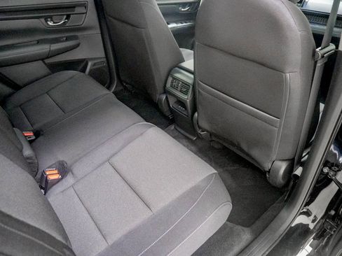 Certified 2025 Honda CR-V EX image 32