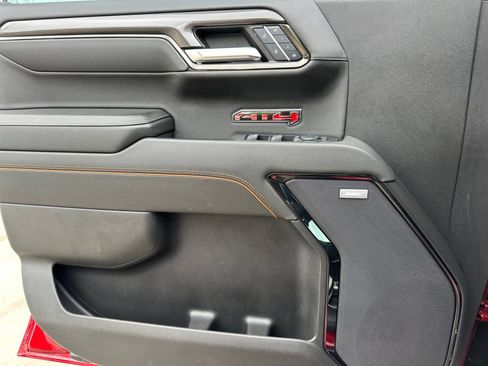 Certified 2024 GMC Sierra 1500 AT4 w/ Technology Package AWD/4WD image 30