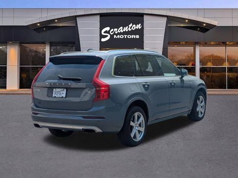 Used 2021 Volvo XC90 T6 Momentum w/ Climate Package AWD/4WD image 5
