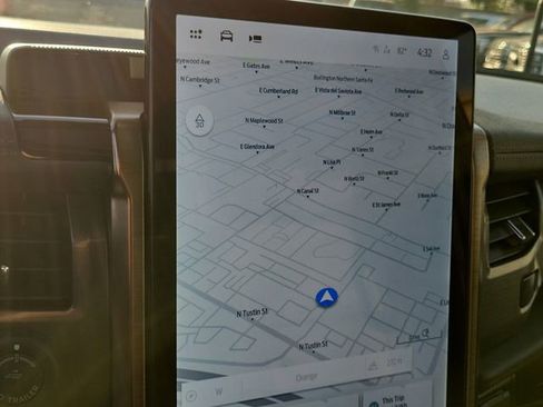 New 2025 Ford F150 Lightning Lariat image 8