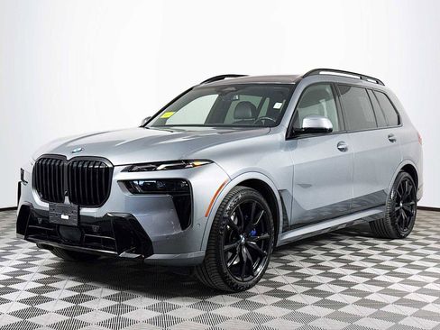 Used 2024 BMW X7 xDrive40i w/ Executive Package image 1