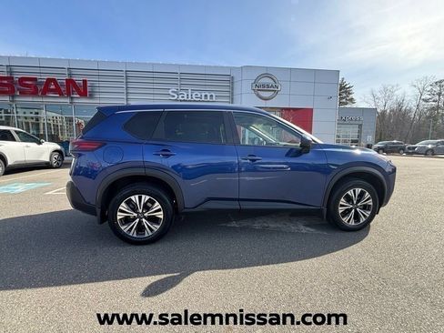 Certified 2023 Nissan Rogue SV w/ SV Premium B Package AWD/4WD image 18