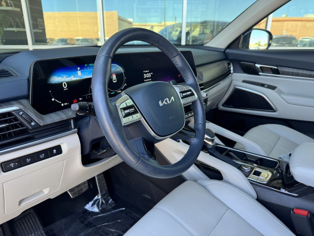 Used 2024 Kia Telluride SX AWD/4WD image 35