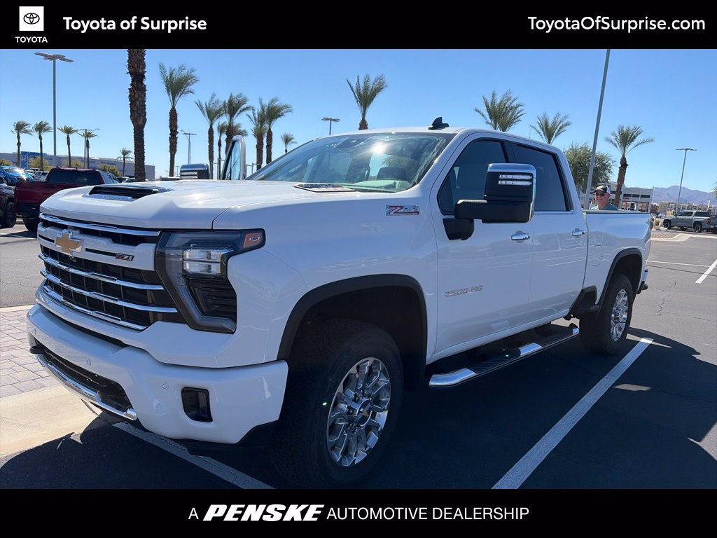 Used 2025 Chevrolet Silverado 2500 LT w/ Z71 Chrome Sport Edition AWD/4WD image 1