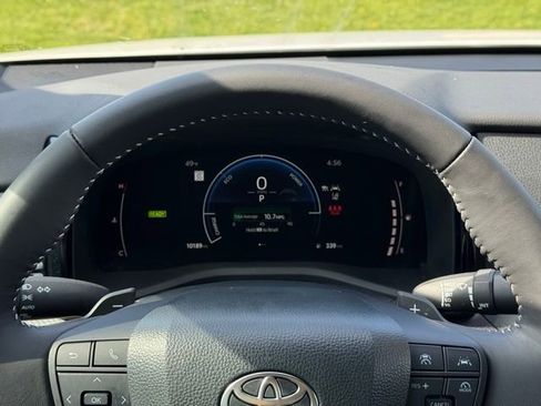 Certified 2025 Toyota Camry SE AWD/4WD image 29