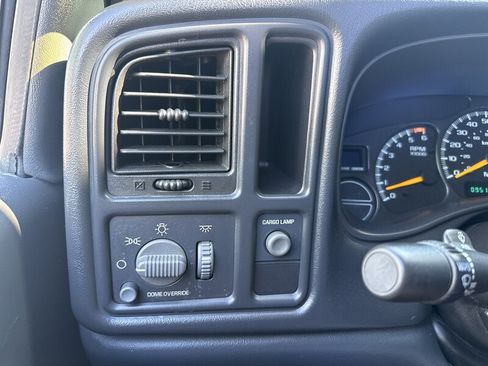 Used 2000 Chevrolet Silverado 1500 4x4 Extended Cab image 36