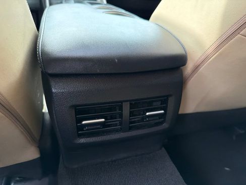 Used 2015 Lexus IS 250 RWD image 35