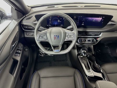 Used 2025 Buick Envista Sport Touring w/ Convenience I Package image 23