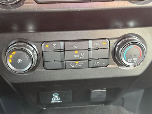 Used 2019 Ford F150 XLT w/ XTR Package image 16