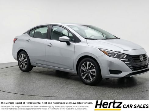 Used 2025 Nissan Versa SV FWD image 1
