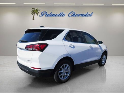 Used 2022 Chevrolet Equinox LT AWD/4WD image 3