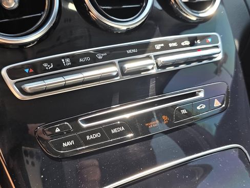 Used 2017 Mercedes-Benz C 300 Sedan image 39