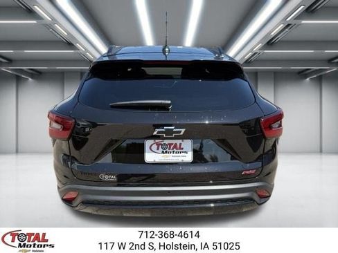New 2026 Chevrolet Trax RS w/ Driver Confidence Package FWD image 6