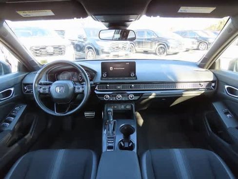 Certified 2022 Honda Civic Sport image 17