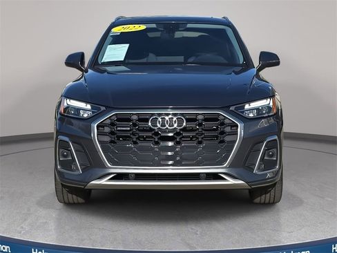 Used 2022 Audi Q5 2.0T Premium Plus w/ Premium Plus Package image 9