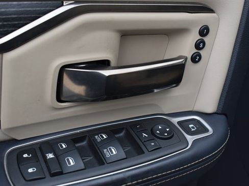 Used 2022 RAM 2500 Limited image 14