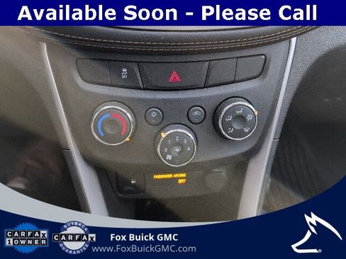 Certified 2022 Chevrolet Trax LT w/ LT Convenience Package image 15