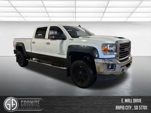 Used 2017 GMC Sierra 2500 SLT w/ Duramax Plus Package image 7
