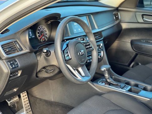 Used 2019 Kia Optima LX image 17