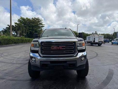 Used 2015 GMC Sierra 2500 SLE AWD/4WD image 10