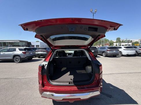New 2026 GMC Terrain Denali AWD/4WD image 19