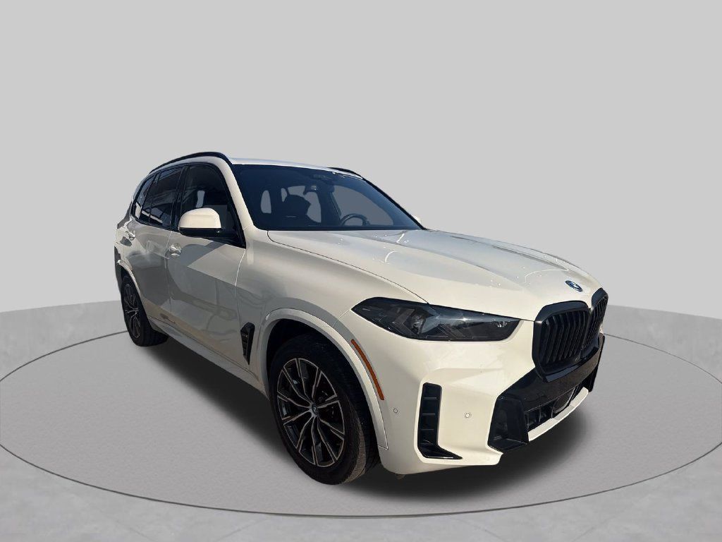 Used 2024 BMW X5 xDrive50e w/ M Sport Package AWD/4WD image 10