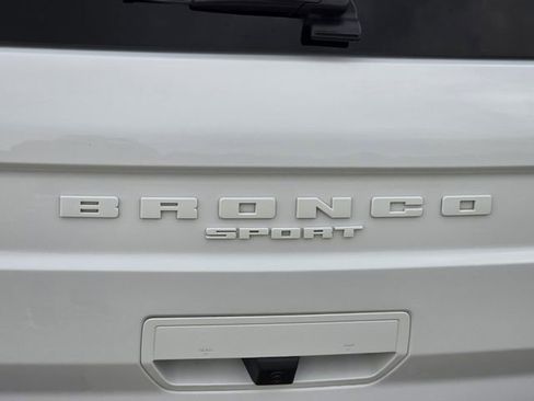 Used 2024 Ford Bronco Sport Outer Banks w/ Tech Package image 9