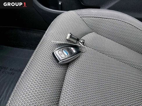 Certified 2024 Subaru Crosstrek 2.0i Premium image 14