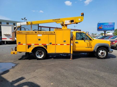 Used 1998 GMC Sierra 3500 2WD Regular Cab HD image 5