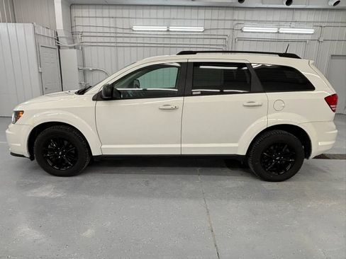 Used 2020 Dodge Journey SE w/ Blacktop Package FWD image 8
