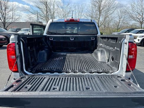 Used 2016 Chevrolet Colorado Z71 AWD/4WD image 23