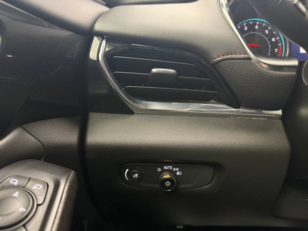 Used 2023 Chevrolet Traverse RS w/ LPO, Floor Liner Package AWD/4WD image 33