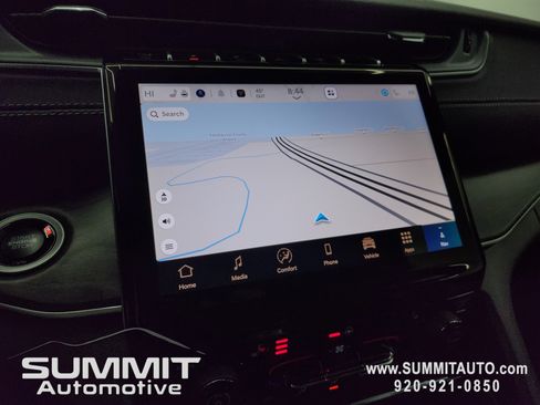 New 2025 Jeep Grand Cherokee L Limited w/ Black Appearance Package image 16