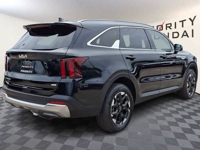 Used 2024 Kia Sorento S