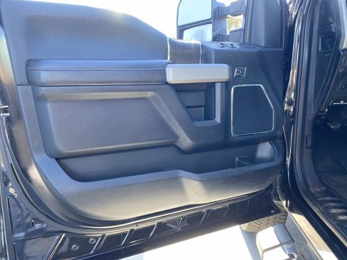 Used 2020 Ford F350 Lariat w/ Lariat Ultimate Package image 15