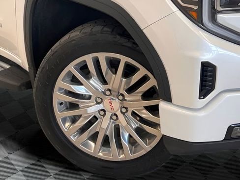 Certified 2022 GMC Sierra 1500 Denali w/ Denali Carbonpro Edition image 33