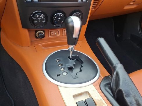 Used 2007 MAZDA MX-5 Miata Grand Touring w/ Premium Pkg image 9