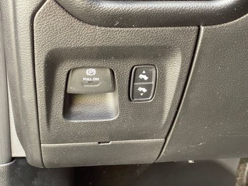 Used 2020 RAM 1500 Rebel w/ Rebel Level 1 Equipment Group AWD/4WD image 16