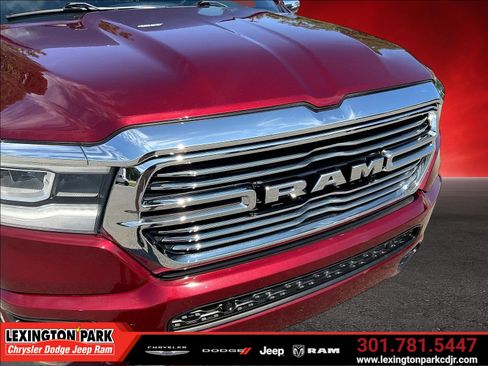 Used 2023 RAM 1500 Laramie AWD/4WD image 33