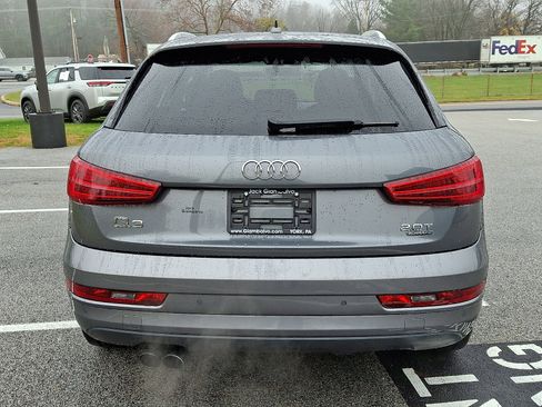 Used 2016 Audi Q3 2.0T Premium Plus w/ Technology Package image 6
