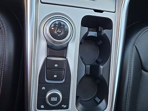 Used 2024 Ford Explorer Limited image 24