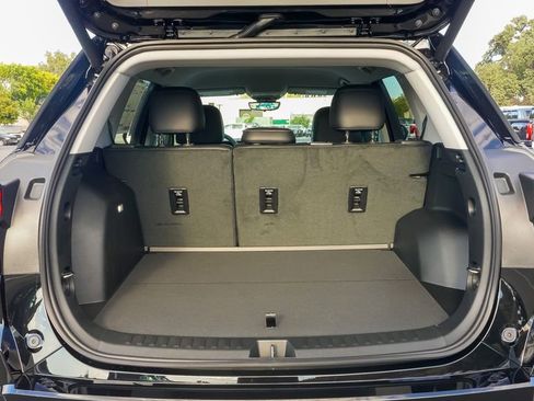 New 2026 GMC Terrain Denali AWD/4WD image 9