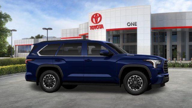 New 2026 Toyota Sequoia SR5 w/ SR5 Premium Package AWD/4WD image 16