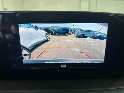 Used 2025 Buick Encore GX Preferred image 17